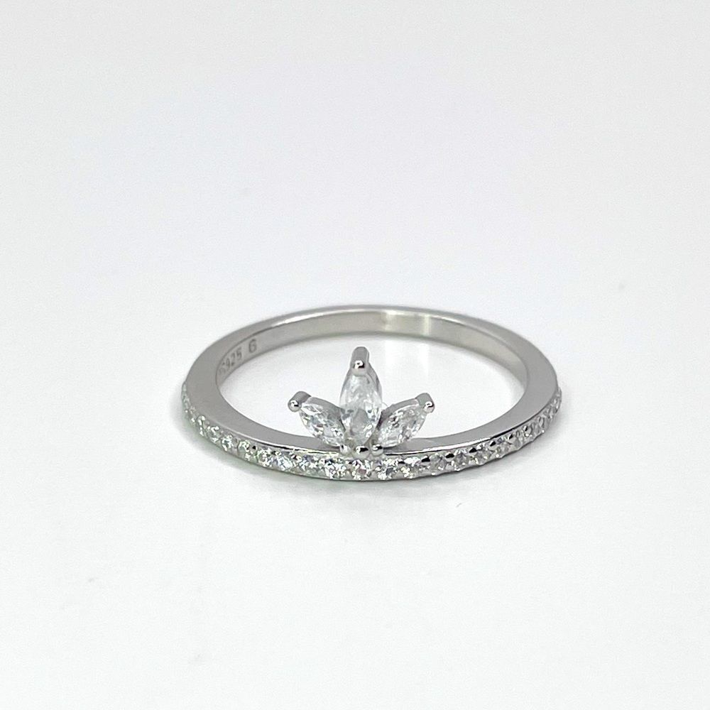 NEW STERLING SILVER Marquise Diamond Crown Ring